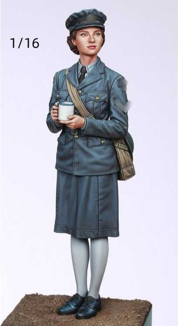 GK Military Theme Female Assistant Section Chief, Resinmodell, 1:16, unmontierter und unbemalter Bausatz - Bild 1