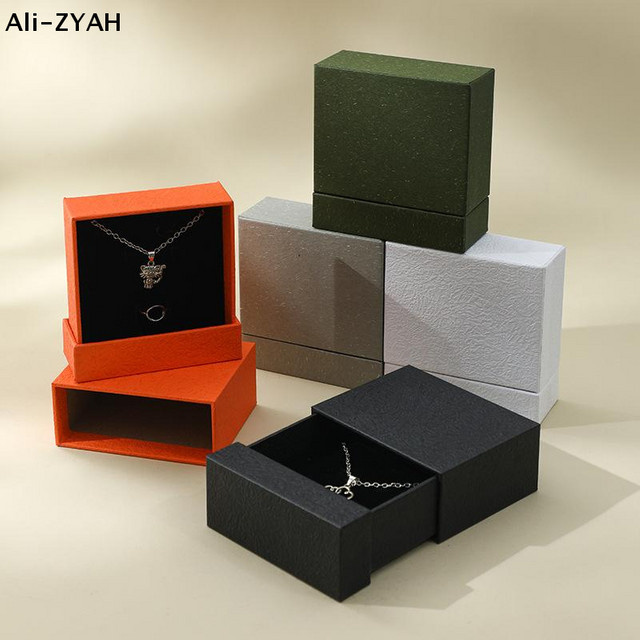 Kompakter Schmuck-Organizer aus Papier mit mehreren Fächern als anpassbare Geschenkbox in Multicolour - Bild 1