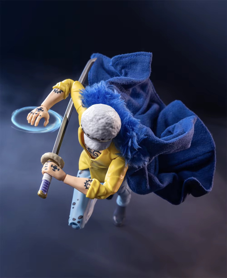 Bandai One Piece Trafalgar D. Water Law Robe Zubehör, ab 14 Jahren - Bild 2