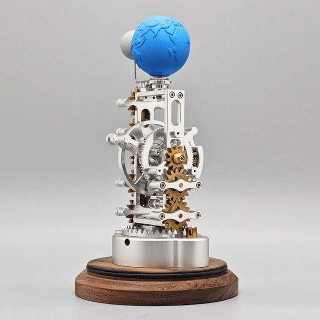 Goki Mechanisches Erde- und Mondmodell aus Metall in Multicolour als dynamisches Desktop-Kunstornament - Bild 1