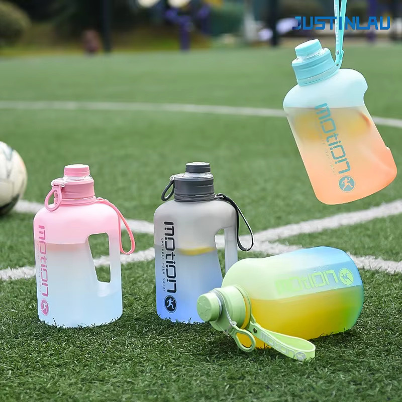 JUSTINLAU Sportwasserflasche mit Strohhalm in Pink, 2460 ml Wasserflasche mit Skala für Camping und Reisen - Bild 2