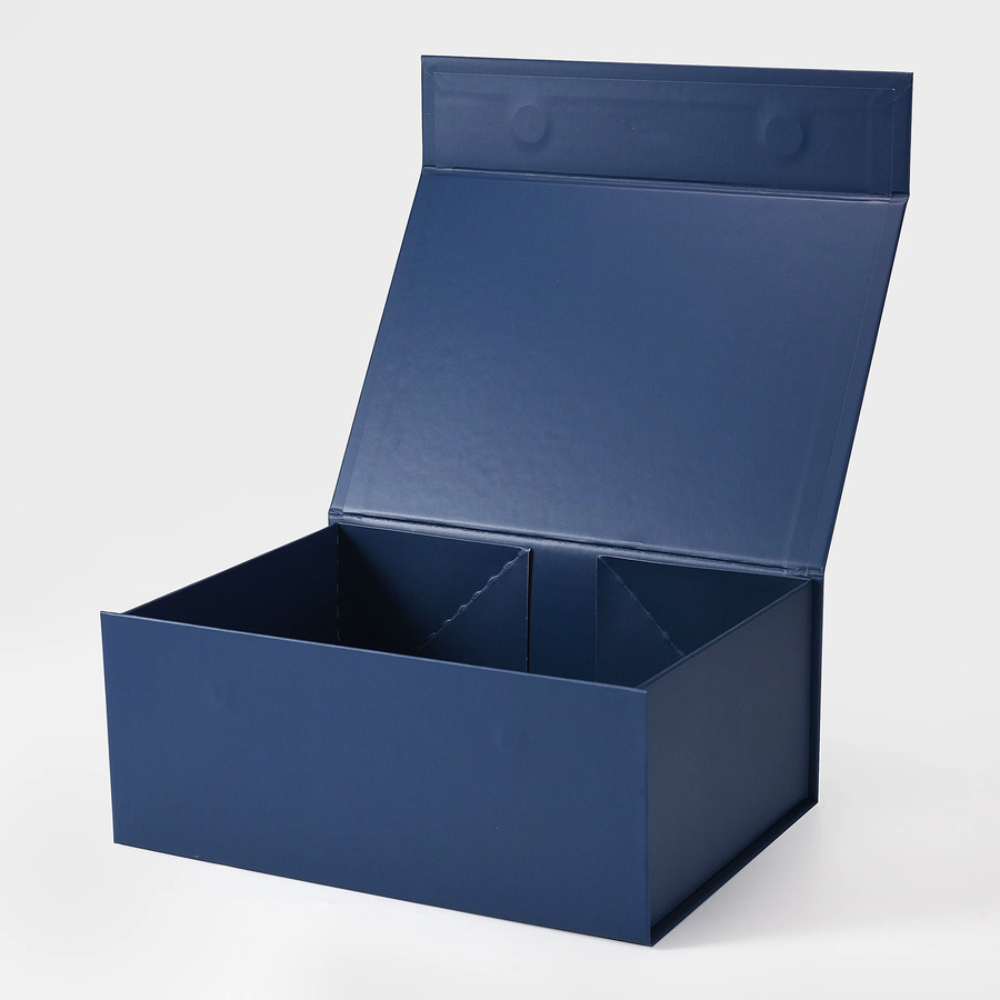 Geotobox Luxus-Geschenkbox aus Hartkarton mit Magnetverschluss, Farbe: Tiefblau, B/T/H: 23,5 x 17,0 x 10,0 cm - Bild 2