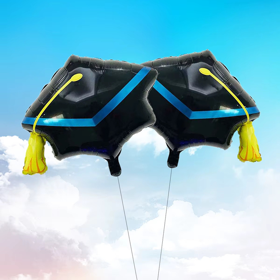 3 Stück XL Doktorhut-Folienballons in Schwarz als Dekoration für deine Abschlussfeier und Schulabschluss-Party - Bild 3