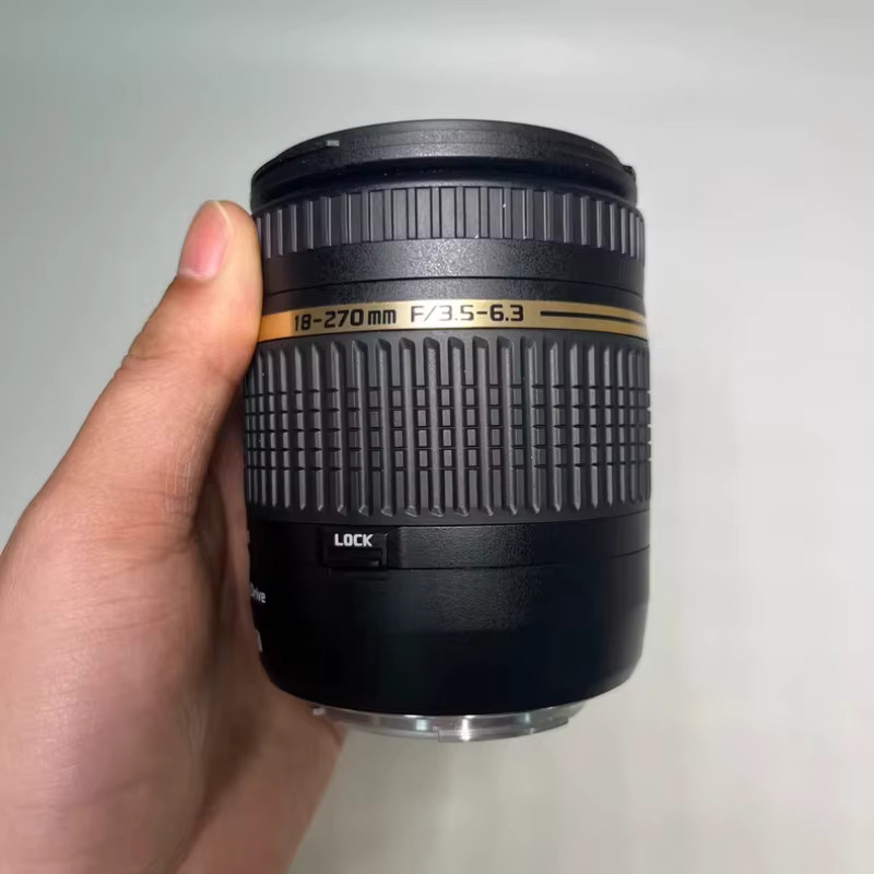 Tamron 18-270mm F3.5-6.3 Di II VC PZD B008 Objektiv für Canon EF und Nikon F Bajonett in Schwarz - Bild 2