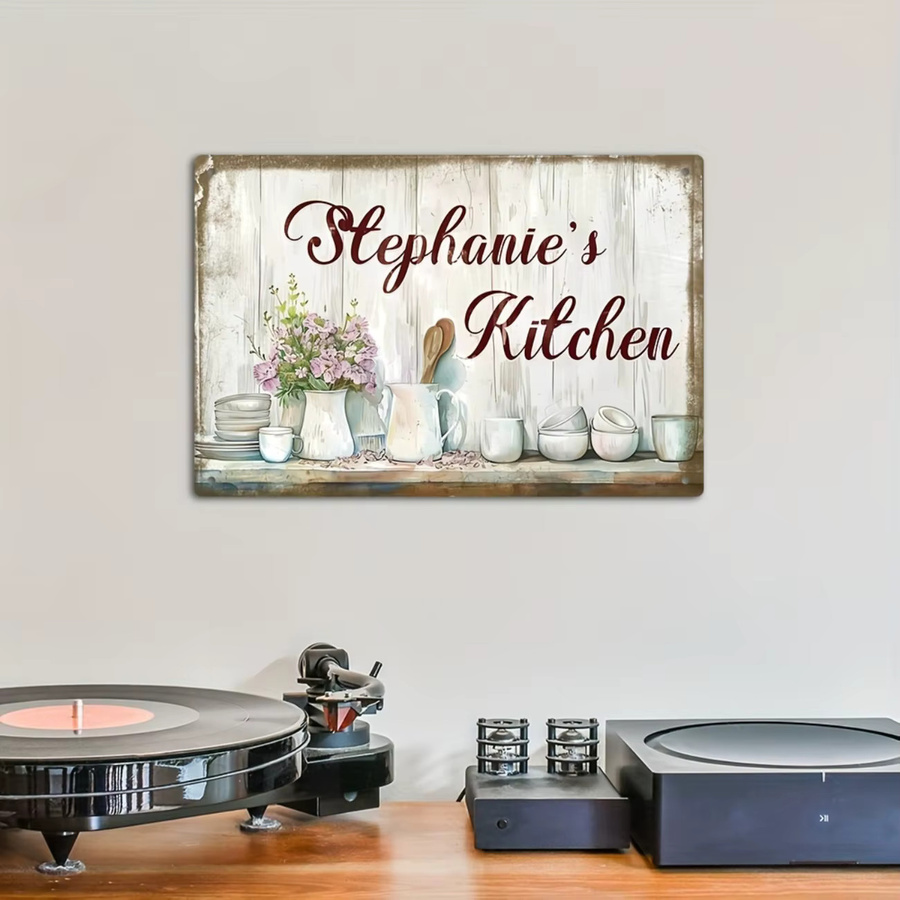 Personalisierte Wanddekoration aus Metall von CIFBUY im Vintage-Stil mit floralem Design und Typografie in Rot und Mehrfarbig - Bild 2