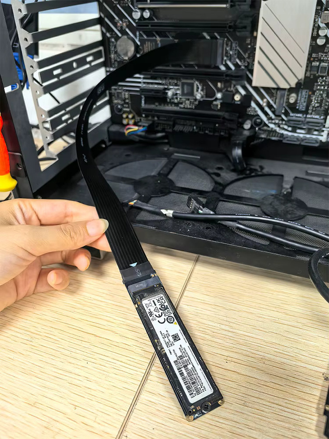 ALLOYSEED NGFF M-Key PCIe 4.0 SSD-Erweiterungskarte für M.2 NVMe SSD in Schwarz - Bild 6