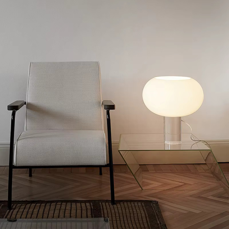 HomeLover Buds Tischlampe Retro in Weiß mit Glaskugel für Wohnzimmer, Schlafzimmer und Arbeitszimmer - Bild 2