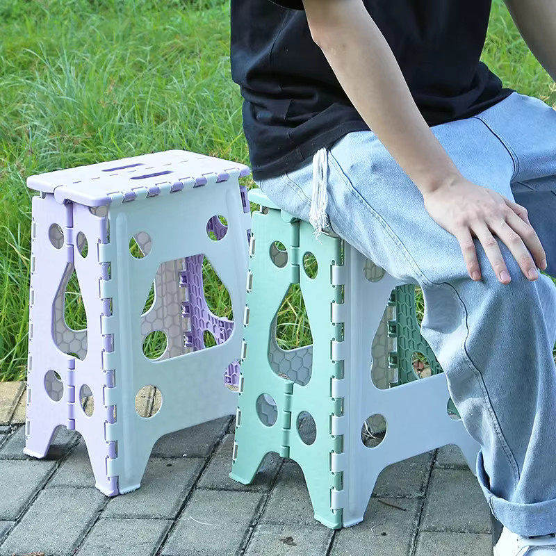 LIUSHADUOLA Klappbarer Hocker Tragbarer Klappstuhl für Outdoor-Aktivitäten, Camping und Angeln - Bild 2