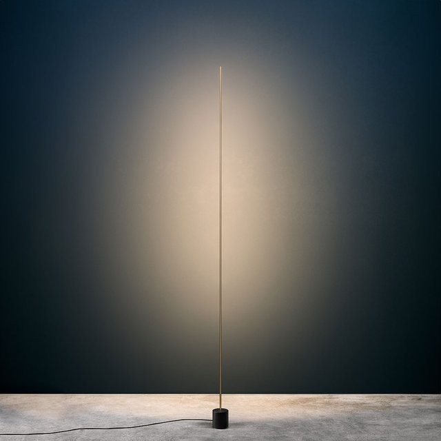 Catellani & Smith Light Stick LED-Stehleuchte in Satin Gold und Schwarz, dimmbar, warmweißes Licht (2700K) - Bild 1