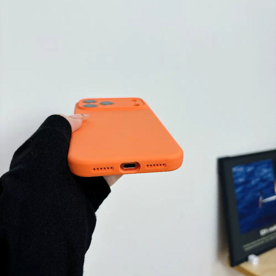 FUCHU Magnetische Flüssigsilikon Hülle mit Kameraschutz und MagSafe Kompatibilität für iPhone 17 16 15 14 13 12 Pro Max Plus in Gelb - Bild 3