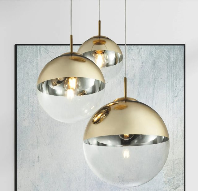 Globo Pendelleuchte Varus aus Metall und Glas in Goldfarben, B/T/H: 65 x 65 x 150 cm - Bild 1