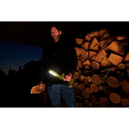 Ryobi ONE+ Akku-Projektleuchte RSL18-0 LED mit 800 Lumen in Grün - Bild 2