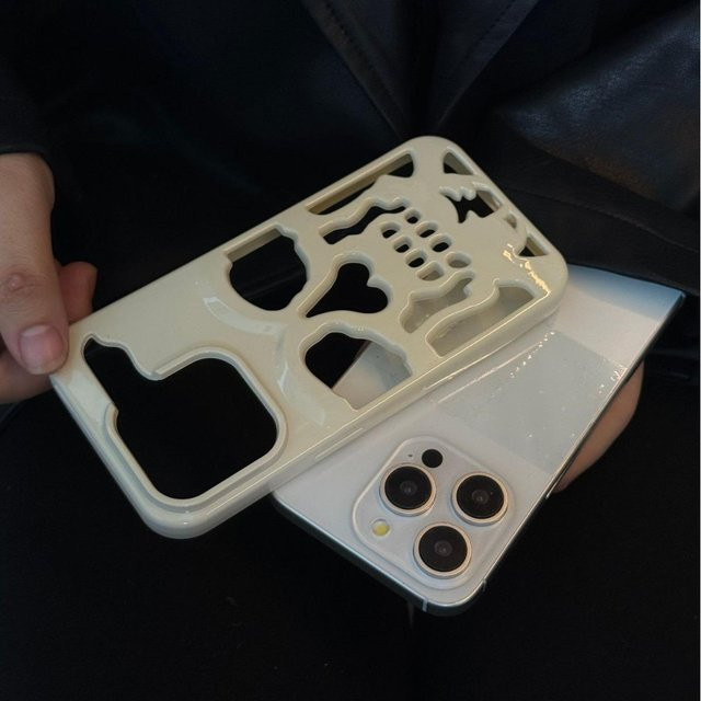 Stoßfeste iPhone Hülle mit Skelett-Schädel-Design für iPhone 16 bis 11 Pro Max in Weiß - Bild 1