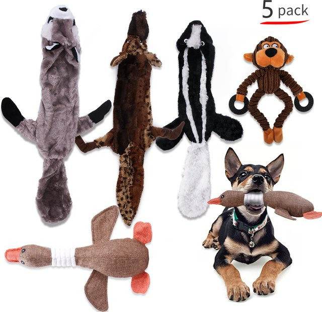 5er Pack Plüsch Hundespielzeug Stinktier Waschbär Wolf, quietschendes Hundespielzeug zum Zahnen, weiches Hundespielzeug für Welpen - Bild 1