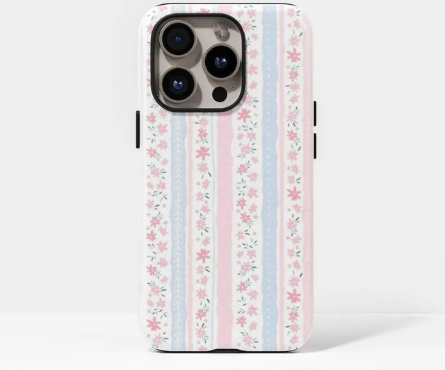 Love Shack Fancy Floral Handyhülle für iPhone in Multicolour mit Luxus-Doppelschicht-Abdeckung - Bild 1