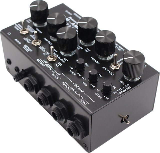 Demonfx SIM-AMP Bass Station Simplifier in Schwarz: Vorverstärker-Simulator, Power Amp SIM, Stereo Cab SIM und DI-Ausgang für E-Bass - Bild 1