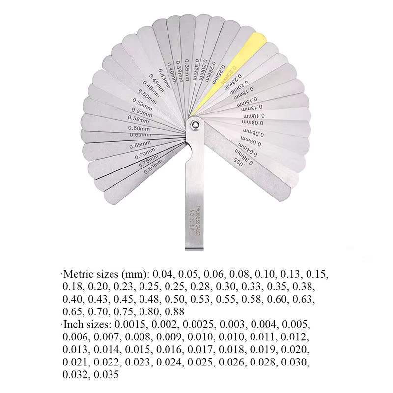Realmote Metrisches Dickenmessgerät-Set mit 32 Klingen aus Messing in Silber, Messbereich 0,04 mm – 0,88 mm - Bild 2