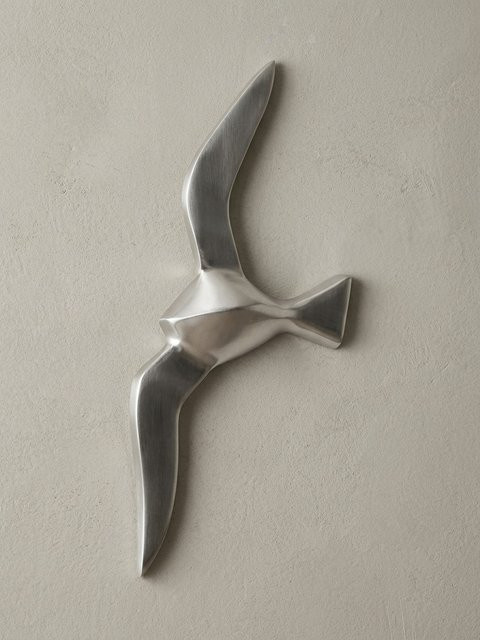 Wanddeko Möwe von KADIMA DESIGN aus poliertem Aluminium in Silber, modernes Design zur Wandmontage, Höhe: 30 cm - Bild 1