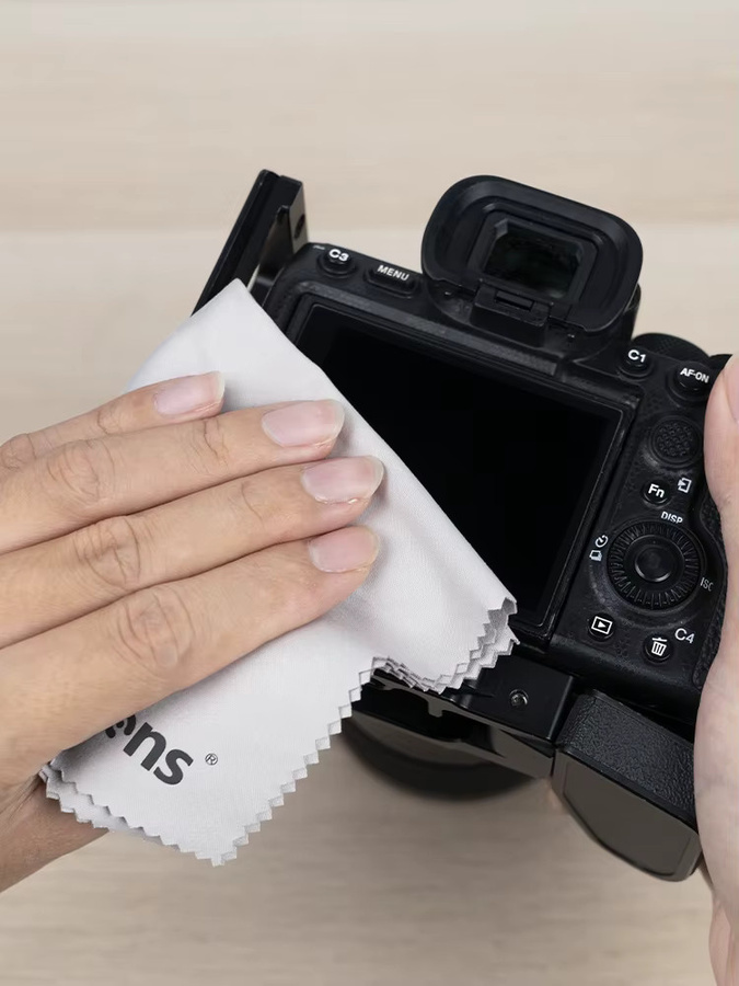 Selens Superfeines Mikrofaser-Linsenreinigungstuch in Weiß für DSLR-Kameras, LCD-Monitore, Brillen und optische Filter, B/B: 20 x 20 cm - Bild 5