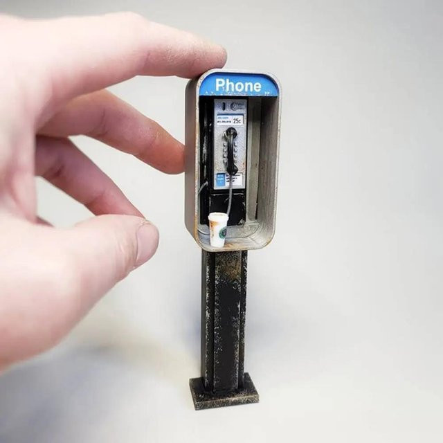 Yiran Furniture Miniatur-Münztelefon, 1:12, Harz, Ornamente - Bild 1