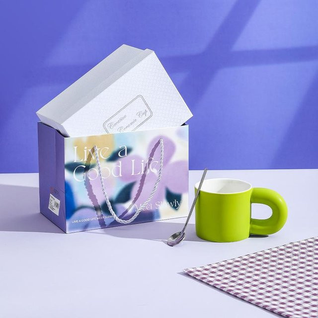 Kreative Keramiktasse Yiran bag als Souvenir und Geschenk, Farben: Lila, Braun, Grün, Volumen: 400 ml - Bild 1
