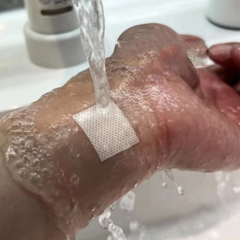 50 Stück transparente wasserdichte PU Wundpflaster zum Schutz für Erste Hilfe und Outdoor, B/H: 3,8 x 3,8 cm - Bild 2