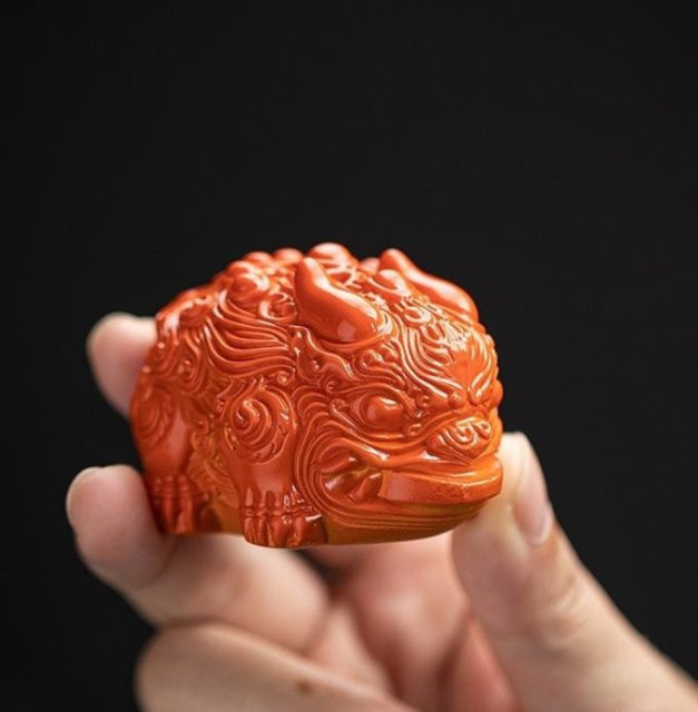 Mini Harz-Farbwechsel-Teetier in Orange als dekorative Tierfigur für Teetisch und Zen-Heimdekoration - Bild 1