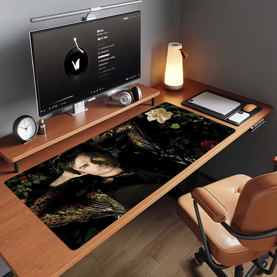 Damon Salvatore Vampire Diaries XXL Mauspad als rutschfeste Schreibtischunterlage in Multicolour für PC und Laptop - Bild 5