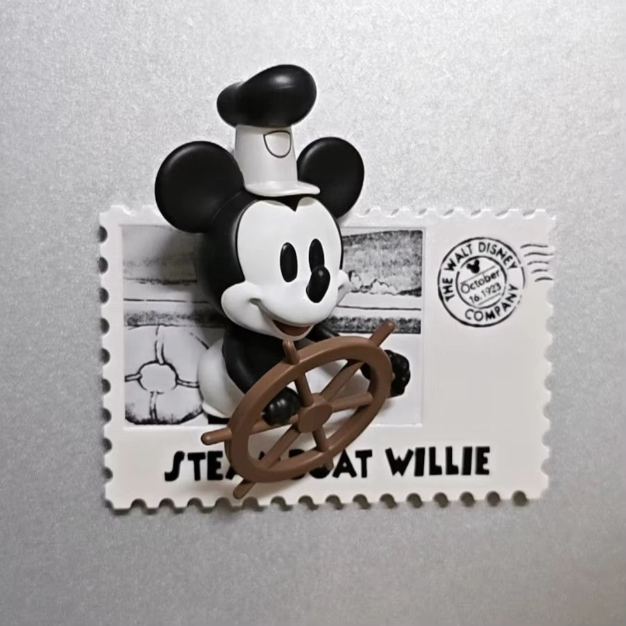 Disney Jubiläum Vintage Briefmarken Blind Box Kühlschrankmagnet mit Winnie The Pooh, Lilo & Stitch in Multicolor - Bild 3