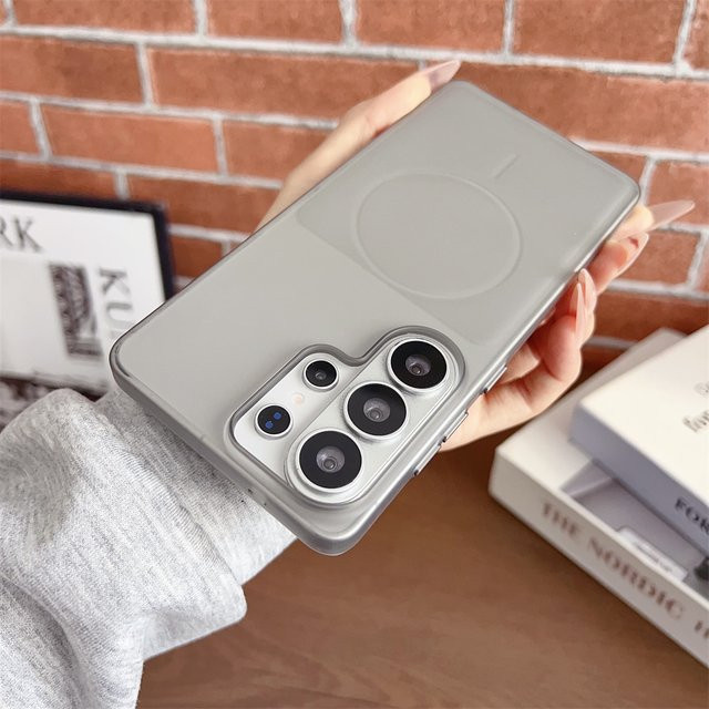 Matte und dünne PC-Hülle mit MagSafe für Samsung S26 Plus, S25, S24 und S23 Ultra in Transparent oder Schwarz - Bild 1