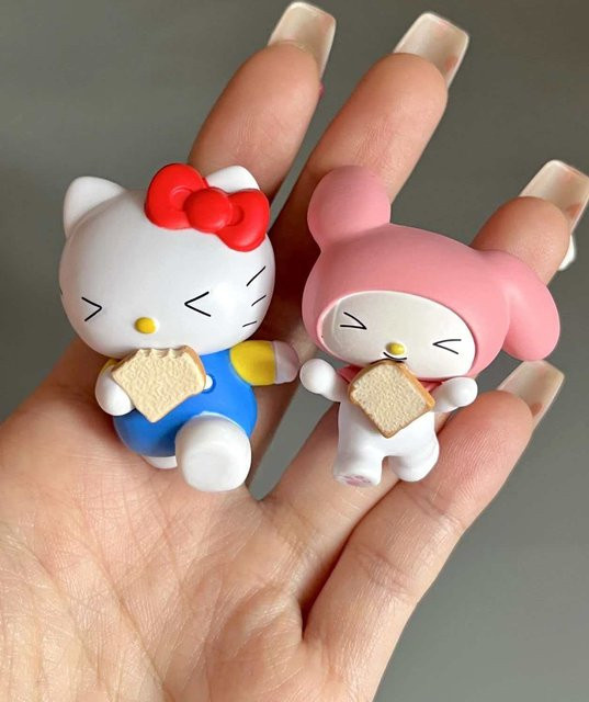 Sanrio Meileti Kt Yugui Hund mit Brot, Überraschungsfigur, Einzelfigur - Bild 1
