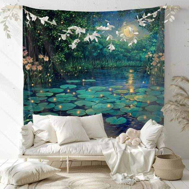 VIKAMA Moonnight Sleeping Lotus Pond Wandteppich mit Wald, Sternenhimmel und Glühwürmchen in Multicolour, B: 60,0 cm, H: 40,0 cm - Bild 1