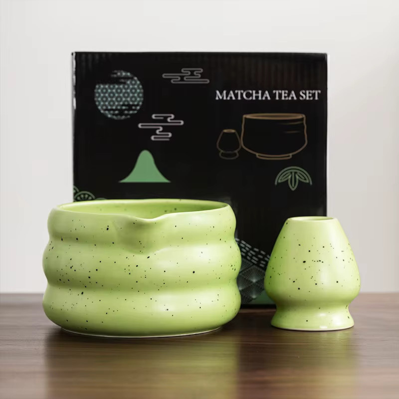 BespritGift 2-teiliges Matcha-Set aus Keramik in Weiß und Grün mit Chawan und Matcha-Schüssel für deine Teezeremonie - Bild 1