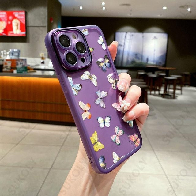 Stoßfeste Silikon Handyhülle mit Schmetterlingsmuster für iPhone 12 13 14 15 Pro Max von QYSFriday in Transparent Weiß - Bild 1