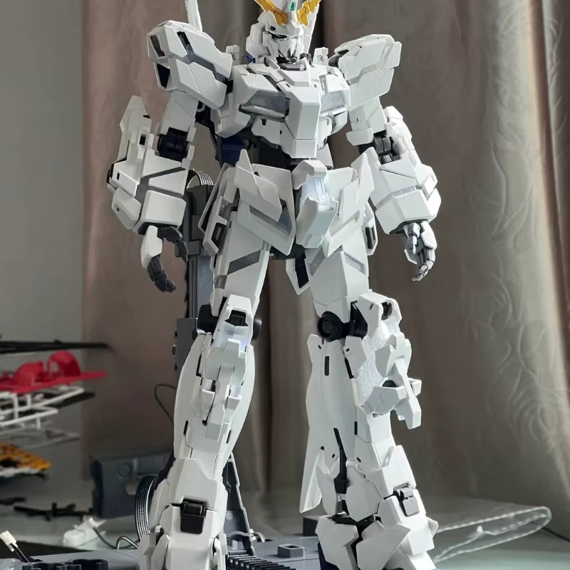 Bandai MGEX 1/100 Unicorn Gundam, Actionfigur, Bausatz - Bild 4