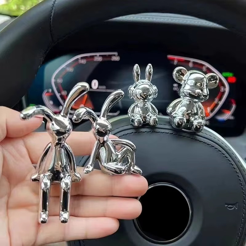 JINHF Kawaii Kaninchen Ornament aus Metall in Silber als dekoratives Accessoire für das Auto oder den Schreibtisch - Bild 2