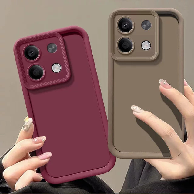 Stoßfeste Silikonhülle für Xiaomi Redmi Note 14 4G 5G in Schwarz mit mattem Skin-Feel-Finish - Bild 1