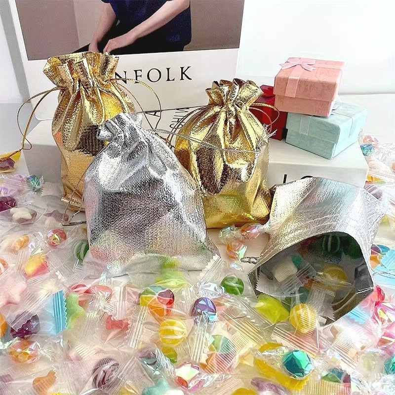 Geschenktüten mit Kordelzug in Gold und Silber für Hochzeiten, Geburtstage und Partys (30 oder 50 Stück) - Bild 4