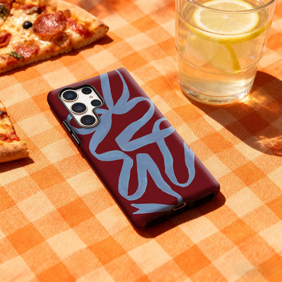Glänzende Samsung Handyhülle mit blauem Band auf burgunderrotem Design für Samsung Galaxy S25 Ultra, S24 und S23 Ultra Plus - Bild 3