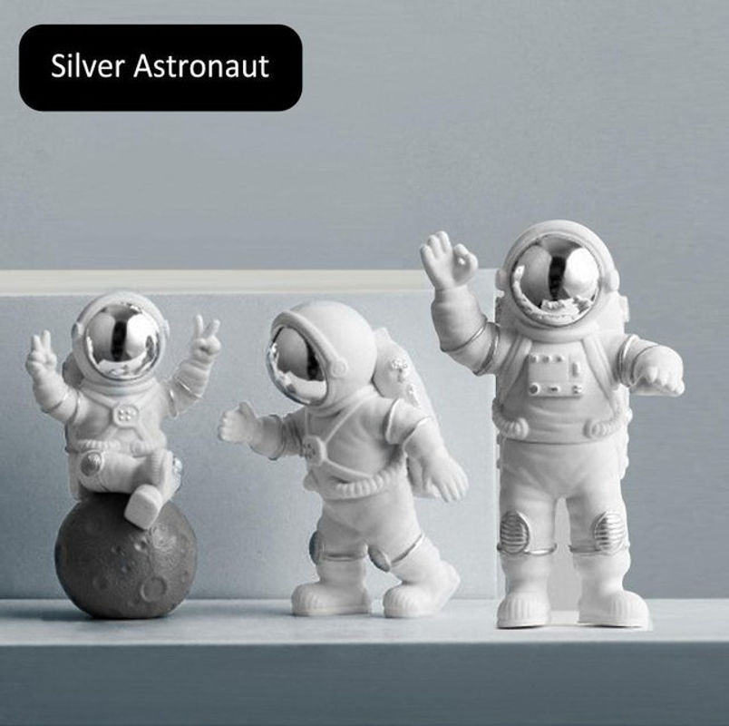 Binchi Lighting Appliances Astronauten Figur aus Kunstharz in Weiß als moderne Deko-Skulptur für dein Zuhause - Bild 1