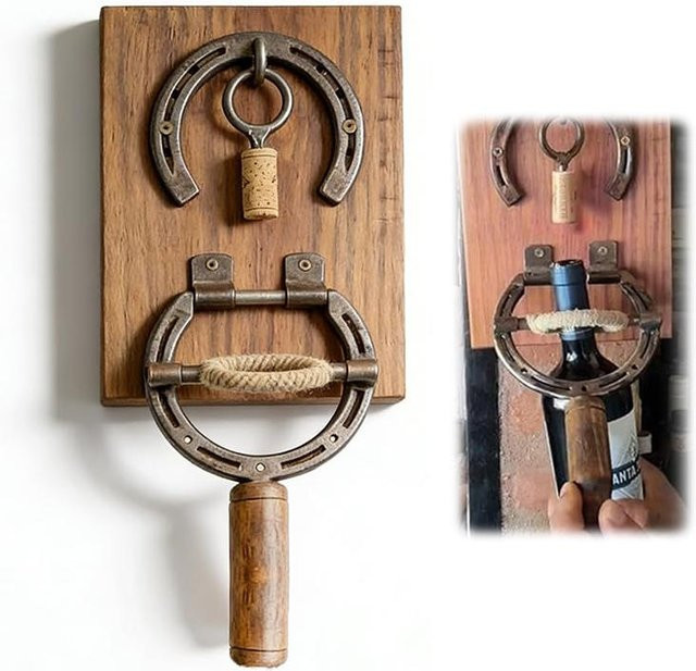Rustikaler Hufeisen-Flaschenöffner von SheyIn zur Wandmontage in Beige und Braun aus Metall und Holz im Vintage-Industrie-Design - Bild 1