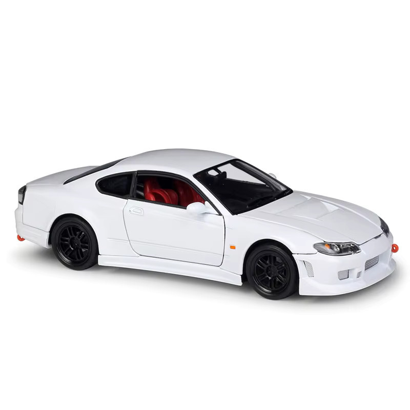 Welly Nissan Silvia S15 Modellauto aus Metall in Weiß im Maßstab 1:24 - Bild 5