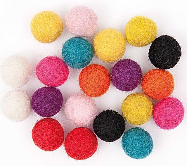 Rico Design Filz-Kugelmix aus Schafwolle in Multicolor, 20 Stück, Durchmesser: 1,5 cm - Bild 1