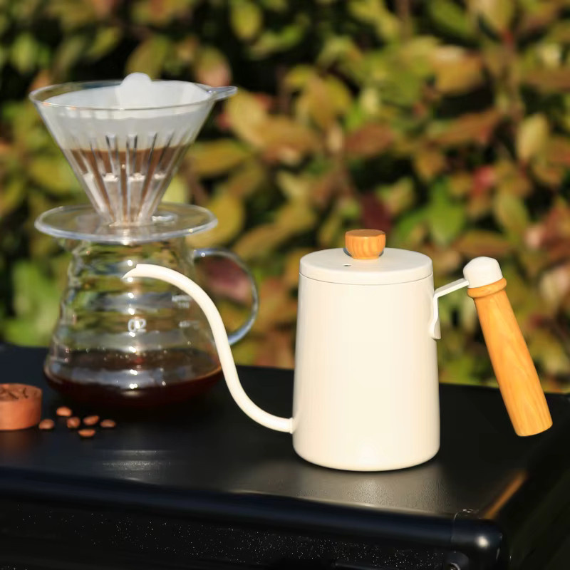 EAKOERS Kaffeekessel aus Edelstahl mit Schwanenhals und Holzgriff in Silber und Weiß - Bild 3