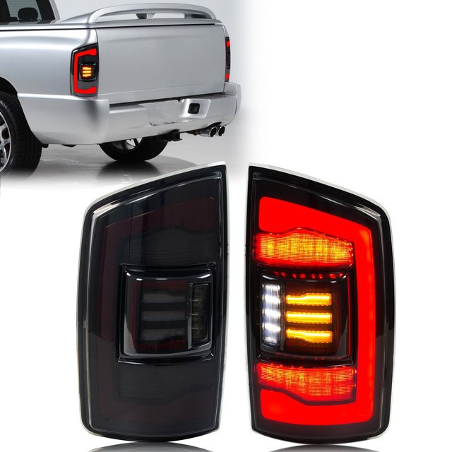 Schwarze LED-Rückleuchten mit sequenziellem gelbem Blinker für Dodge Ram 1500 2500 3500 der 3. Generation (2002–2005) - Bild 1