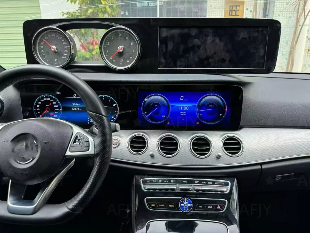 YANFU Android 14 Autoradio mit 24,6 Zoll Display für Mercedes Benz W213 2016-2019 inklusive Carplay, GPS und Multimedia Videoplayer in Schwarz - Bild 5