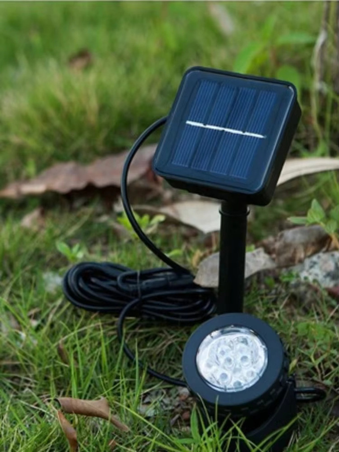 Claeted Solar Unterwasser LED Projektionslicht mit Dual-Kopf für Garten und Landschaftsdekoration in Schwarz - Bild 6