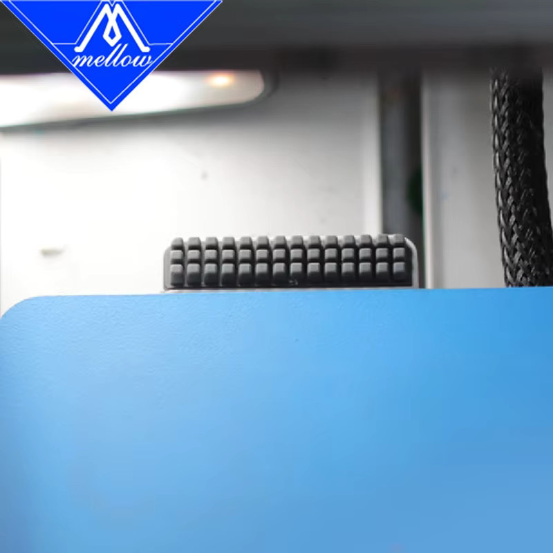 Mellow Düsenbürste aus Silikon in Rot für Bambu Lab A1 und A1 Mini 3D-Drucker - Bild 2