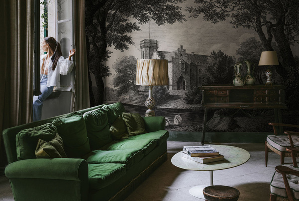 Rebel Walls Wandbild Swan Pond Vintage mit Tier-Motiv in Grau, Schwarz und Mehrfarbig als Vlies-Tapete