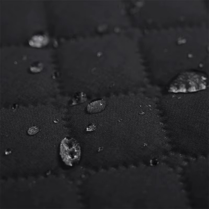 WANERQU Sofa Armlehnen Abdeckung mit Taschen in Schwarz, wasserabweisendes Plaid-Design für dein Sofa oder deinen Stuhl - Bild 5